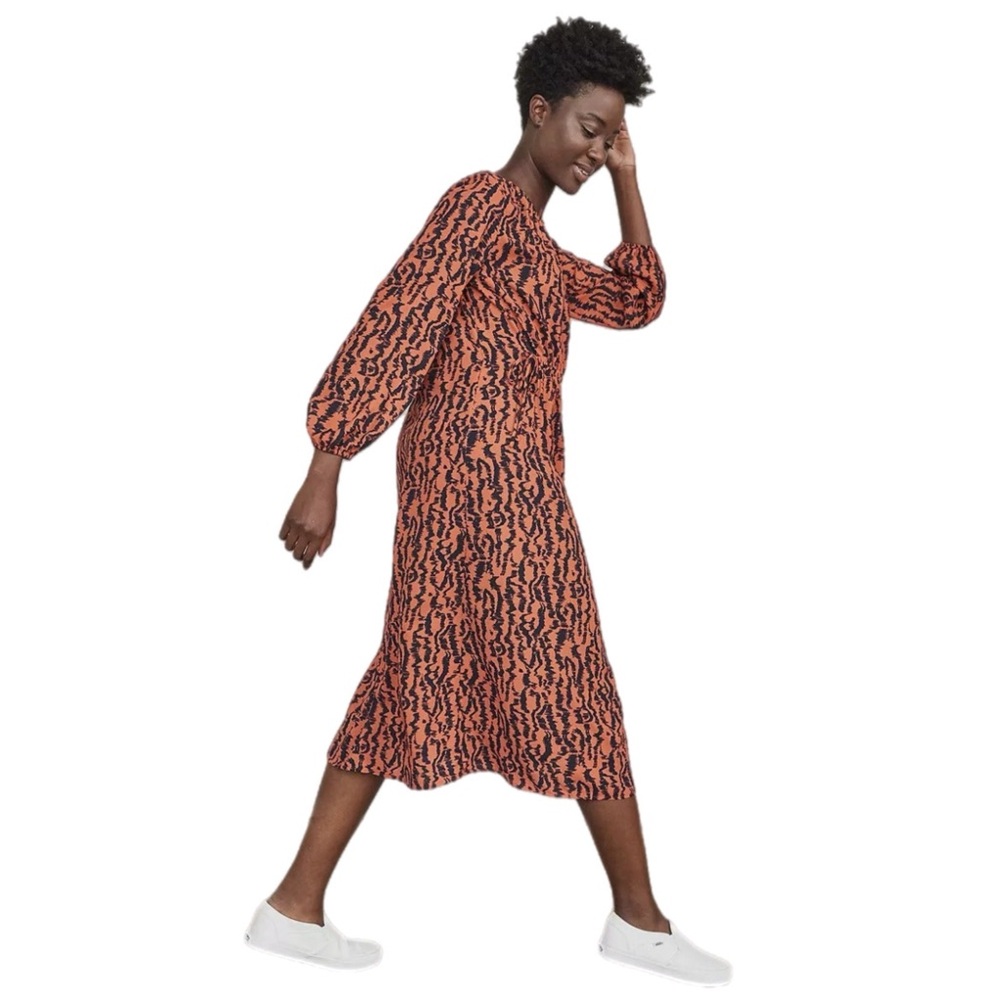 Elizabeth and James Long Sleeve Drawstring Dress
